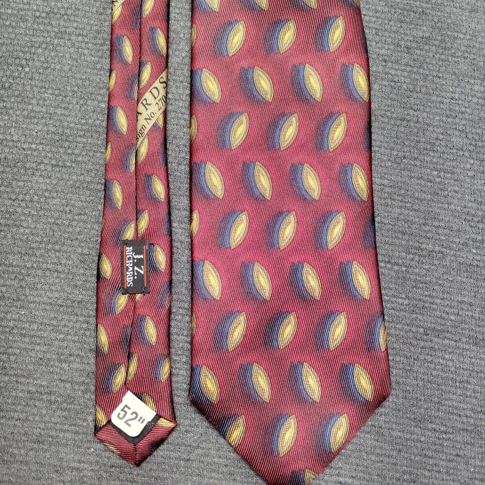 Chuck Hines Carrington Silk Necktie Geometric Pattern Vintage